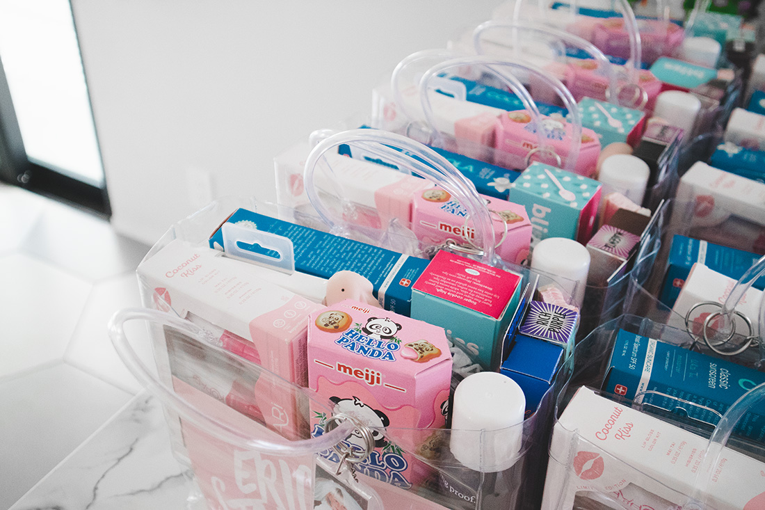 Girls Weekend Goody Bags - Southern State of Mind Blog by Heather | Girls  weekend gifts bags, Girls weekend gifts, Birthday goodie bags
